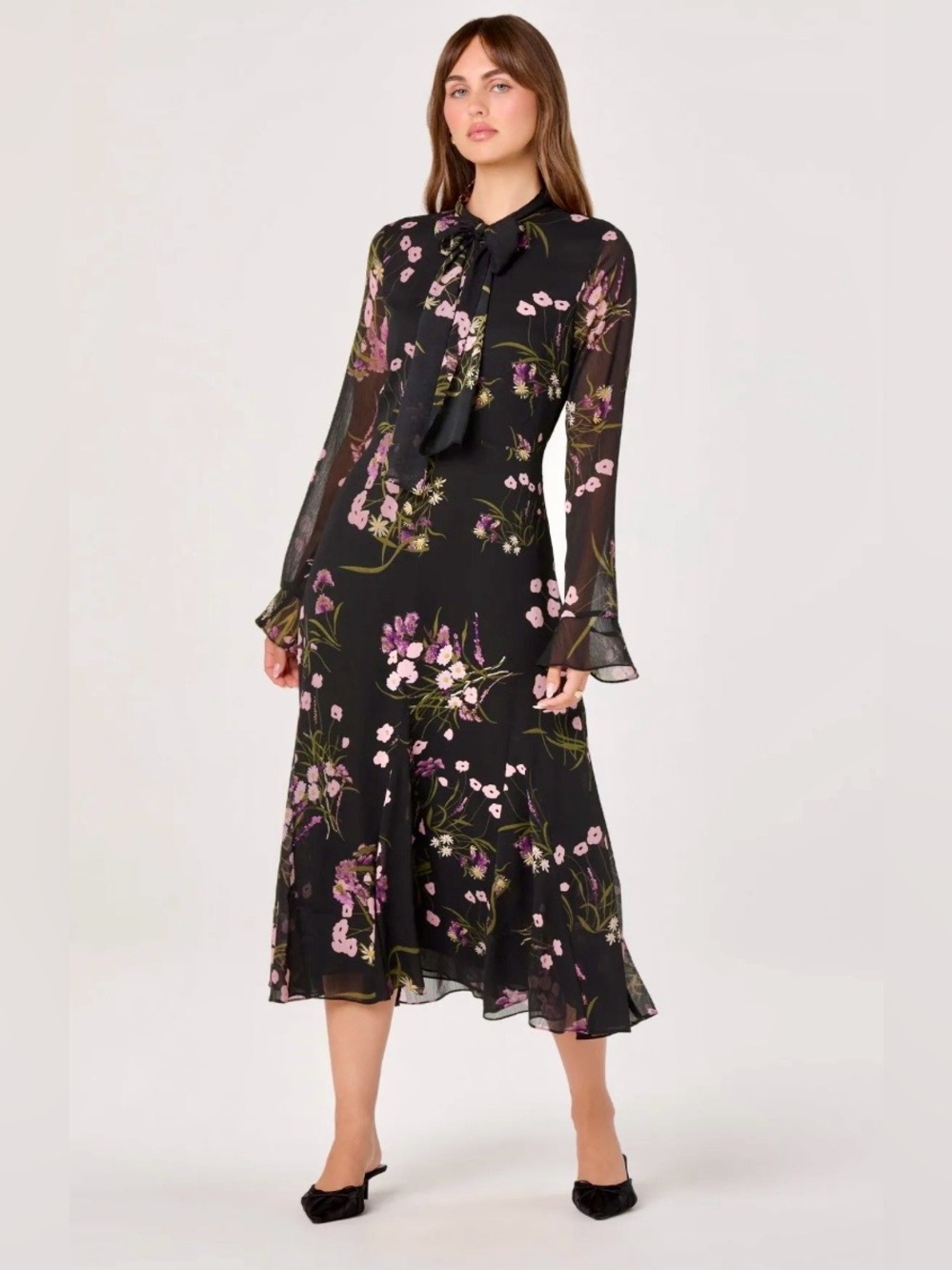 ASTR The Label Tie-Neck Ruffled Floral Midi Dress